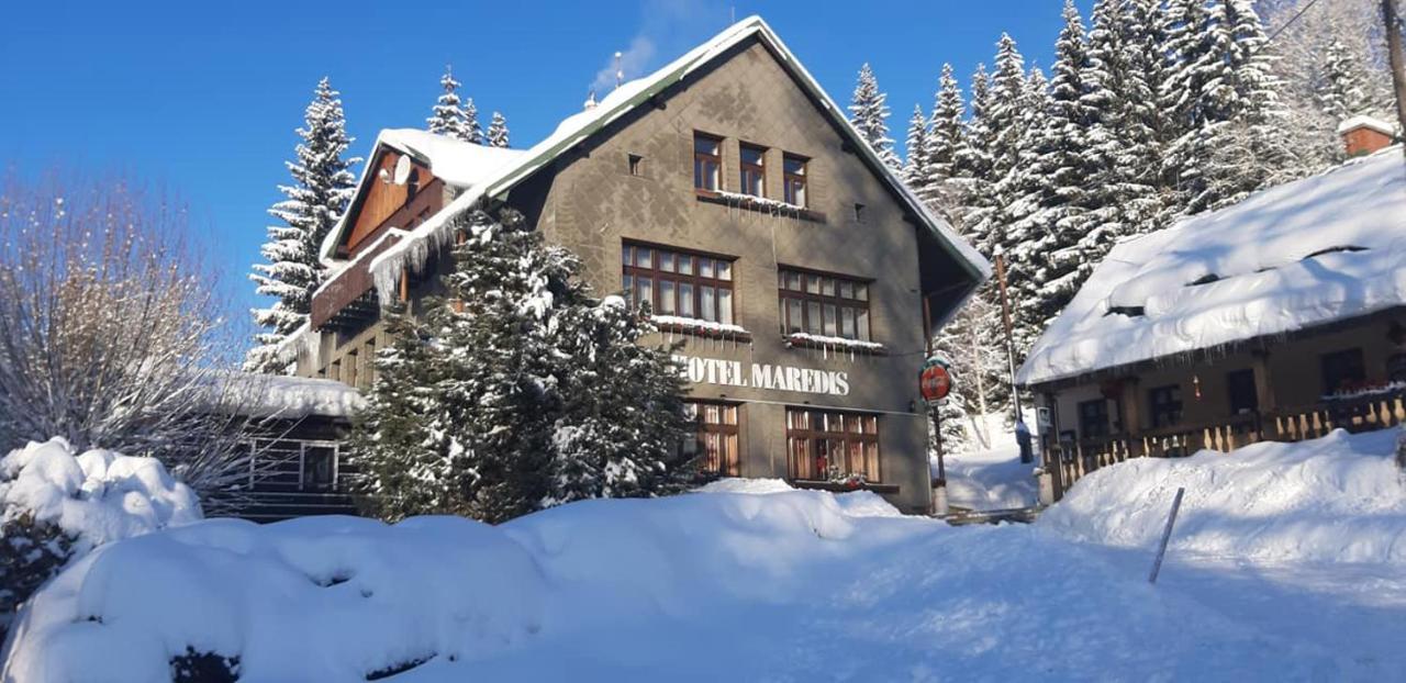 Hotel Maredis Kořenov Exterior foto